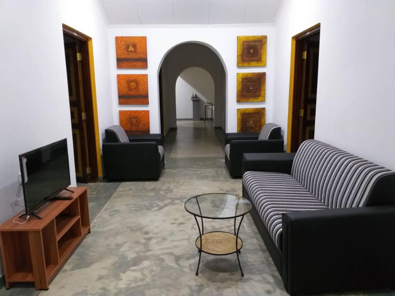 Villa Palm Breeze Polhena Bagian luar foto