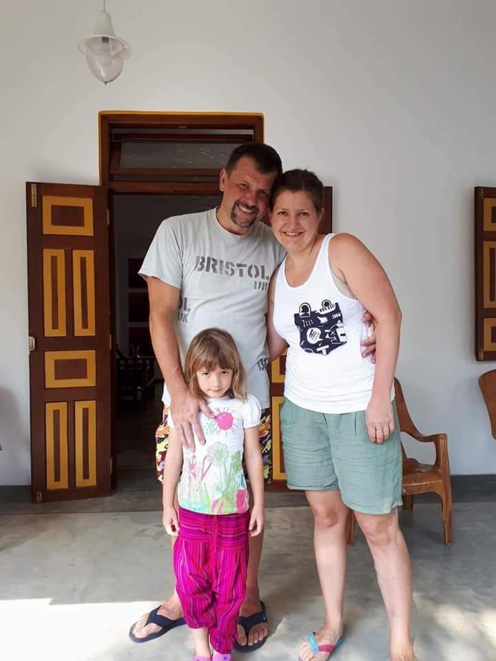 Villa Palm Breeze Polhena Bagian luar foto